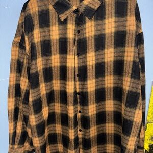 Black and Tan Plaid Button-Up Shirt